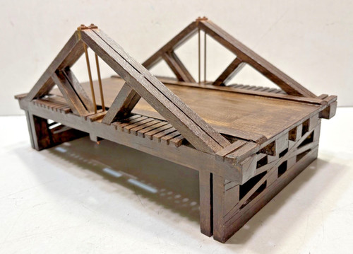 Super nice scale real wood - super,
