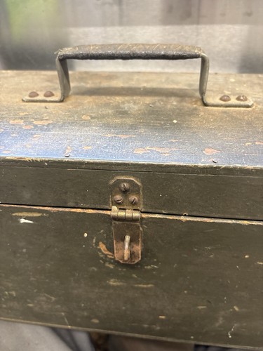 Antique machinist tool - tool, box