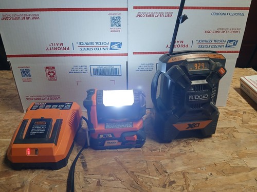 Ridgid 18v kit radio - ridgid,