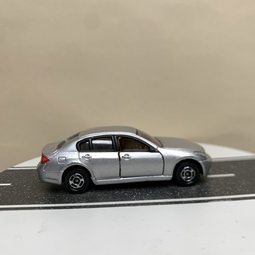 2007 tomica 113 - #113, nissan
