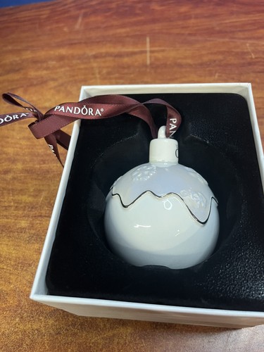 Pandora 2018 christmas - 2018,