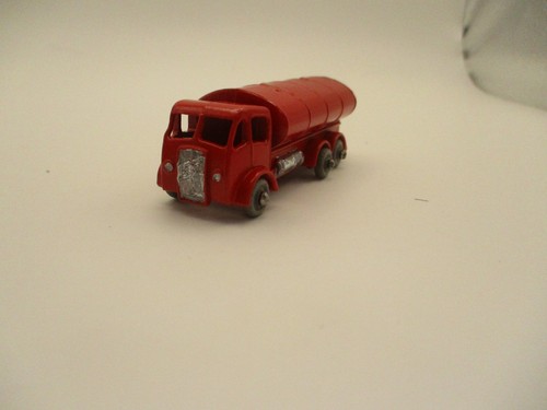 Restored lesney matchbox 11b - restored,