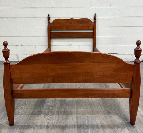 Vintage twin size federal - size,