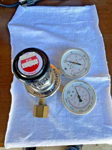 High pressure gas - gas, regulator