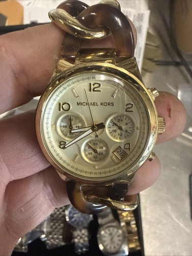 Michael kors ladies watch new - michael,