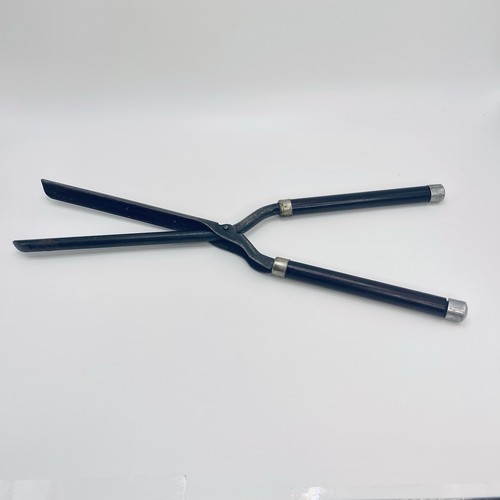 Vintage curling iron - curling,
