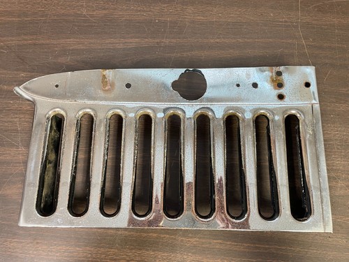 1942 pontiac grille section - rh,