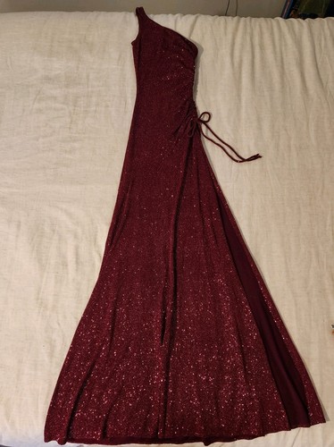 Beautiful size burgandy - burgandy, red