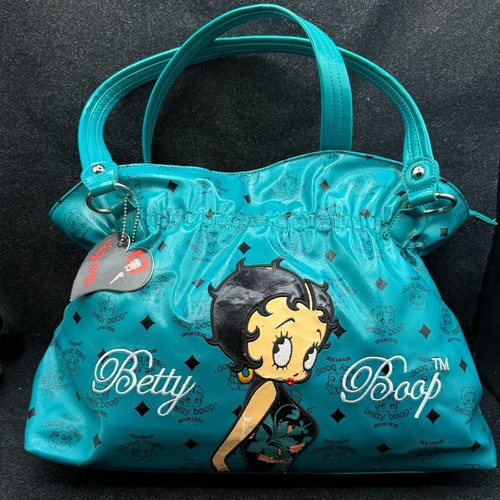 2011 official betty boop - 2011,