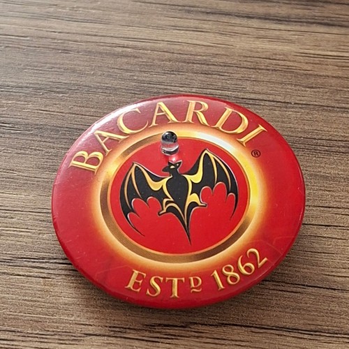 Bacardi rum flashing light - flashing, up