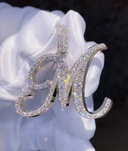 Round real moissanite - round,