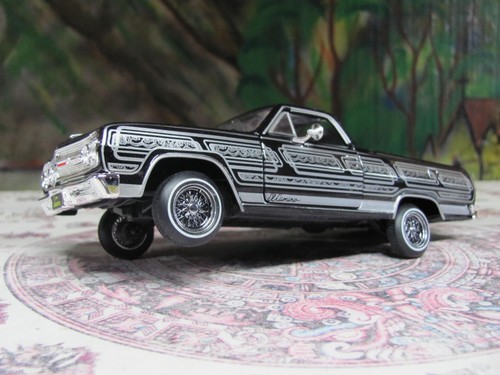 Maisto 1965 chevy el - 1/25,