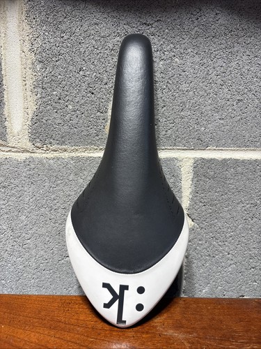Fizik arione tri kium - kium, wing