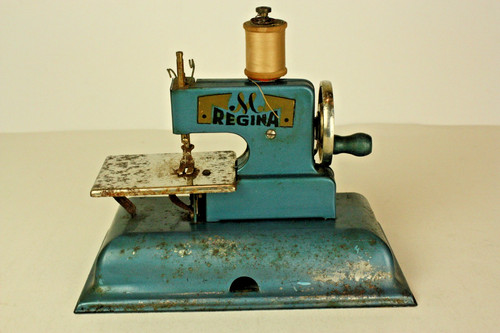 Vintage regina child toy - regina, child's