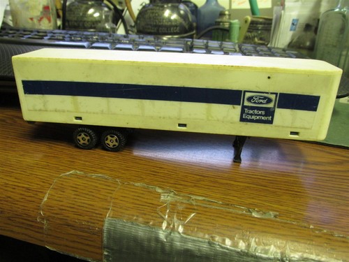 Vintage ertl ford - ford, cl-9000