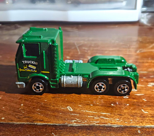 Hot wheels crack ups - wheels, cab