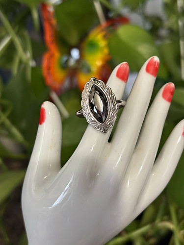 Avon cocktail ring - avon,