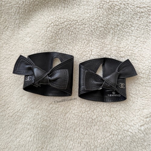 Auth chanel black bow logo - chanel,