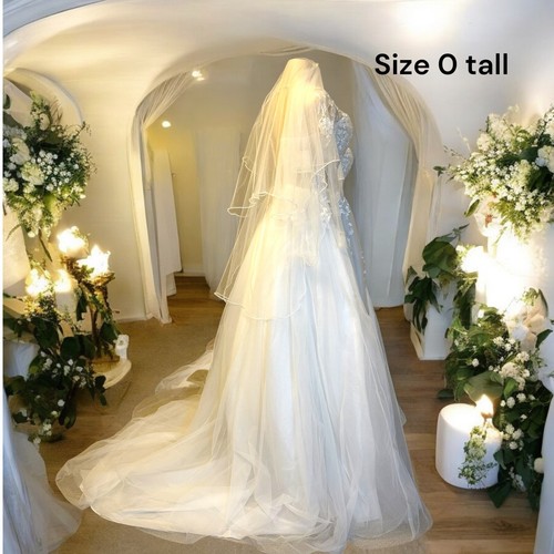 New white wedding dress size - dress,