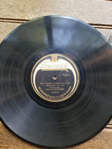 Eary 20s the cotton pickers - the,