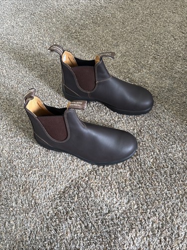 New blundstone 550 - new,