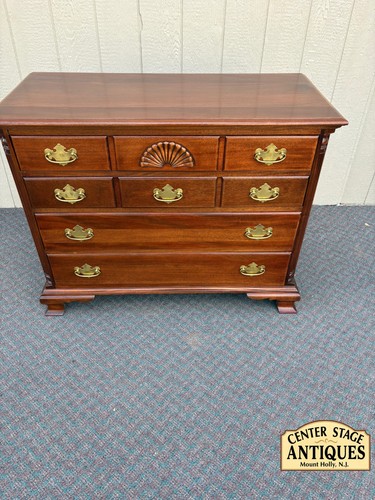 67738 vintage mahogany chest - vintage,