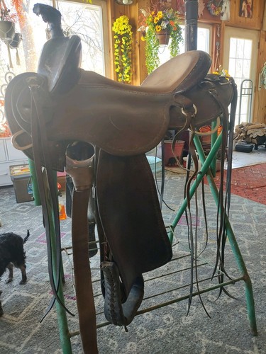 Clinton anderson saddle - saddle, by
