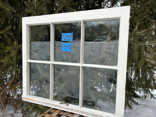 Vintage window sash - x, 23