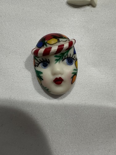 Vtg adagio face pin - pin, brooch