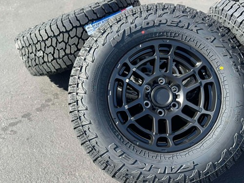 Wheels 265 70r17 t - 17", tires
