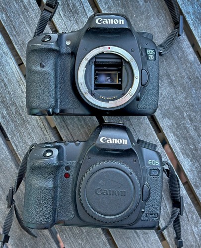 Two eos canon digital - canon, camera's