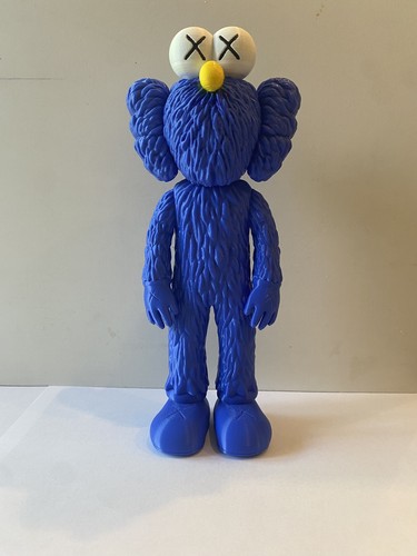 Kaws bff figurine - figurine, high
