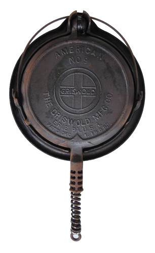Griswold cast iron waffle - #9,
