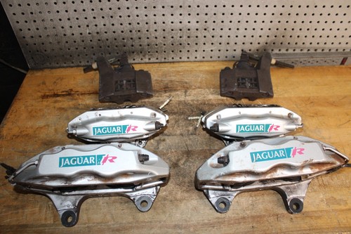 2004 jaguar xjr front - ,