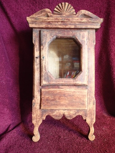 Antique 1800 hanging - antique,