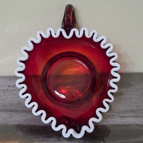 Fenton ruby red white crest - white,