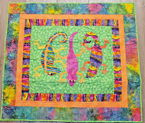 Tropical lizard quilt - tropical,