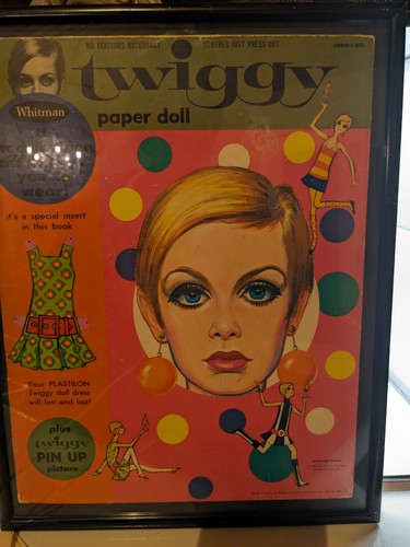 Vintage mcm 1967 twiggy - mcm,