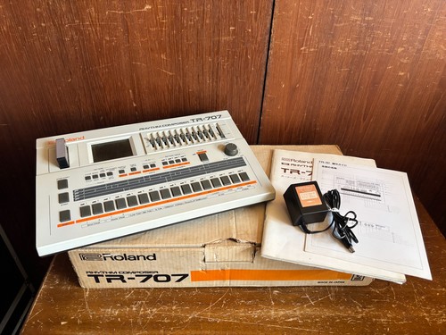 Roland 707 rhythm composer - tr-707,