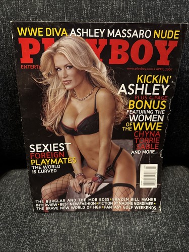 Playboy magazine april - magazine,