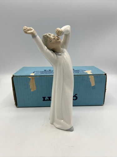 Lladro 4870 boy awakening - 4870,