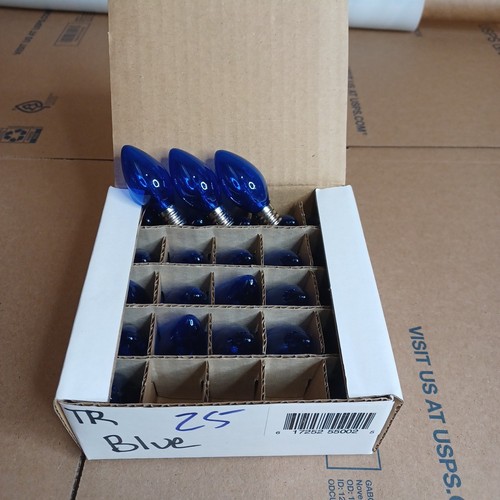 Blue box of 25 - c7,