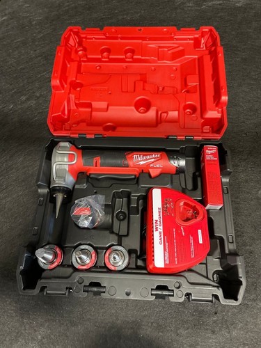 Milwaukee 2532 m12 - 2532-22, fuel
