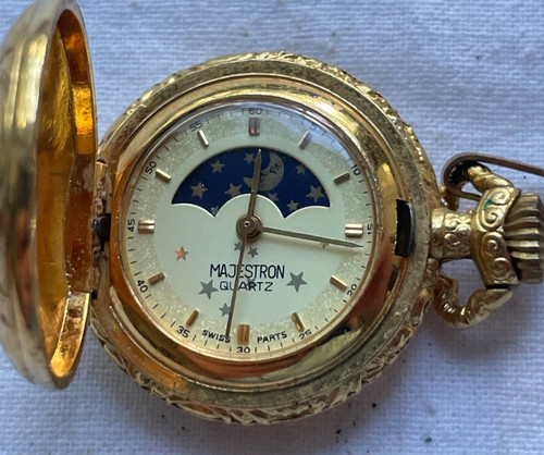 Majestron pocket watch - ,