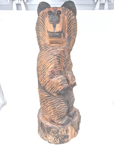 Chainsaw carved - chainsaw,