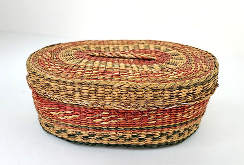 Lidded basket hand woven - hand,