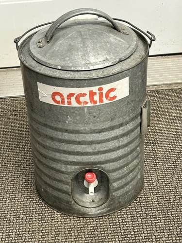 Vintage cooler igloo water - vintage,