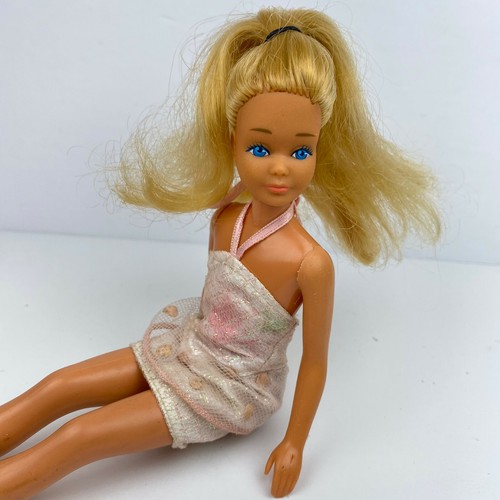 Skipper barbie doll - skipper, vintage