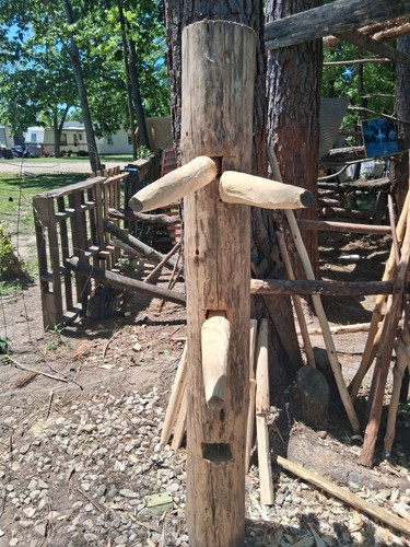Wing chun wooden dummy used - wing,