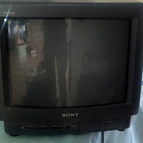 Sony trinitron color crt - sony,